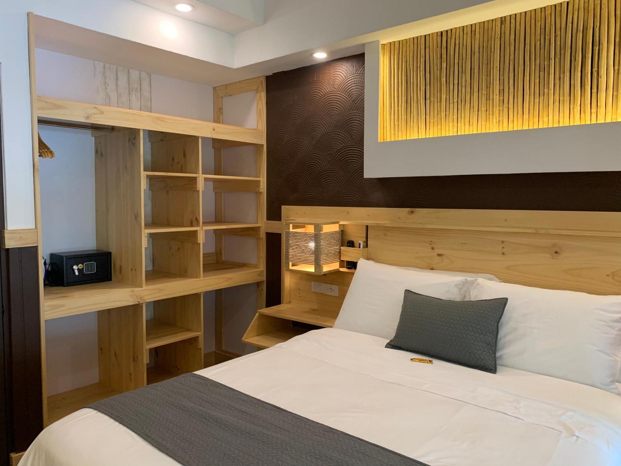 Aranjuez Lofts Santa Ana Apartment Santa Ana  Phòng bức ảnh
